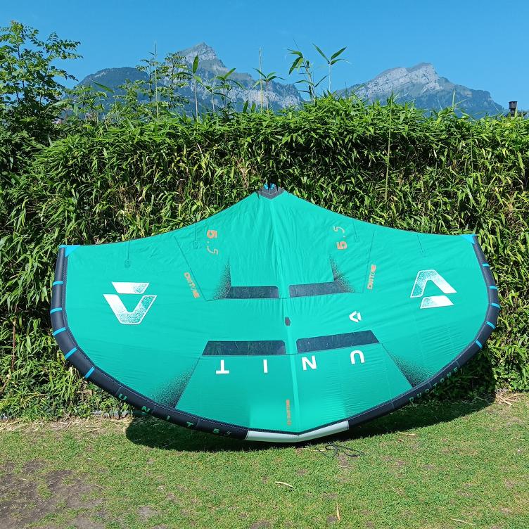 Duotone - Unit 5.5 green - SS26
