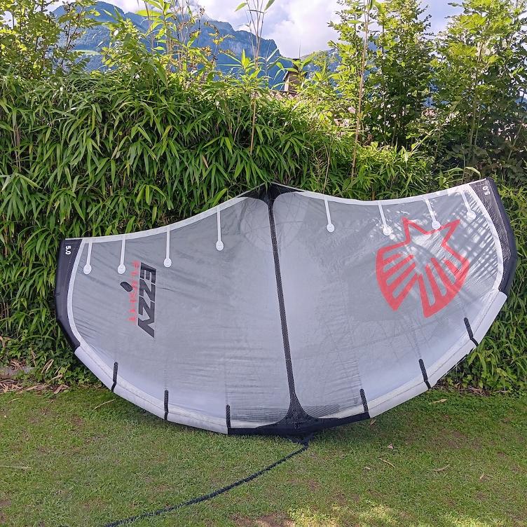 EZZY - THE FLIGHT SS24 - 5.0m2
